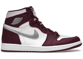 Air Jordan Retro 1 (Bordeaux)