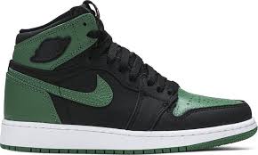Air Jordan 1 "Pine Green 2.0"