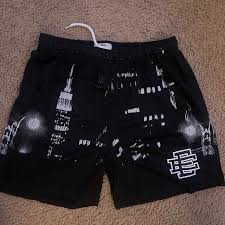 EE city light blk